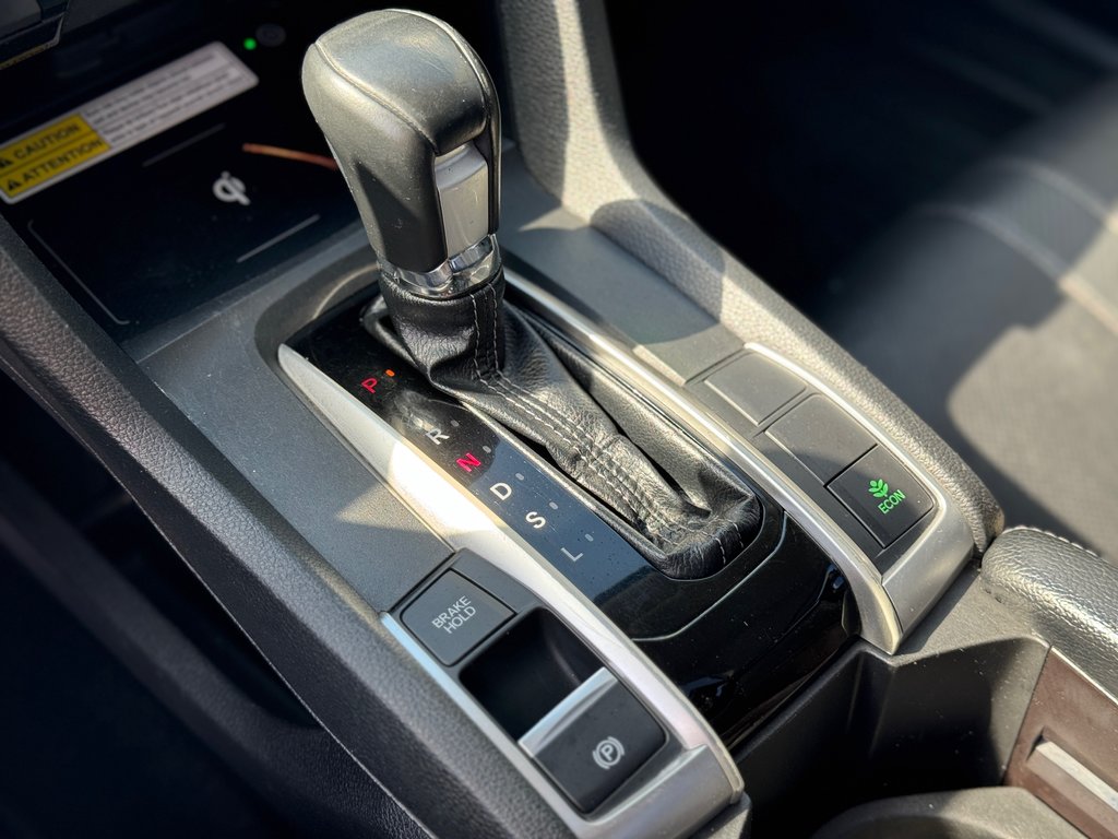 2018 Honda Civic Touring Navigation Toit Ouvrant in Terrebonne, Quebec - 20 - w1024h768px