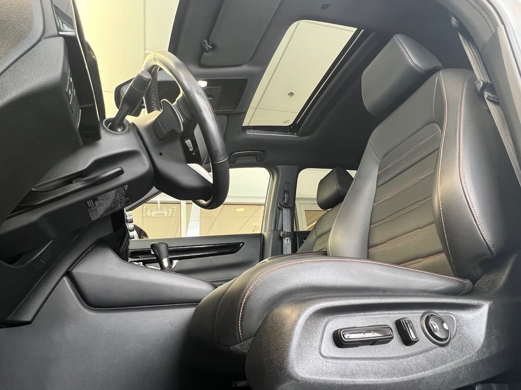 Honda CR-V Hybrid Touring 2024 à Boucherville, Québec - 12 - w1024h768px