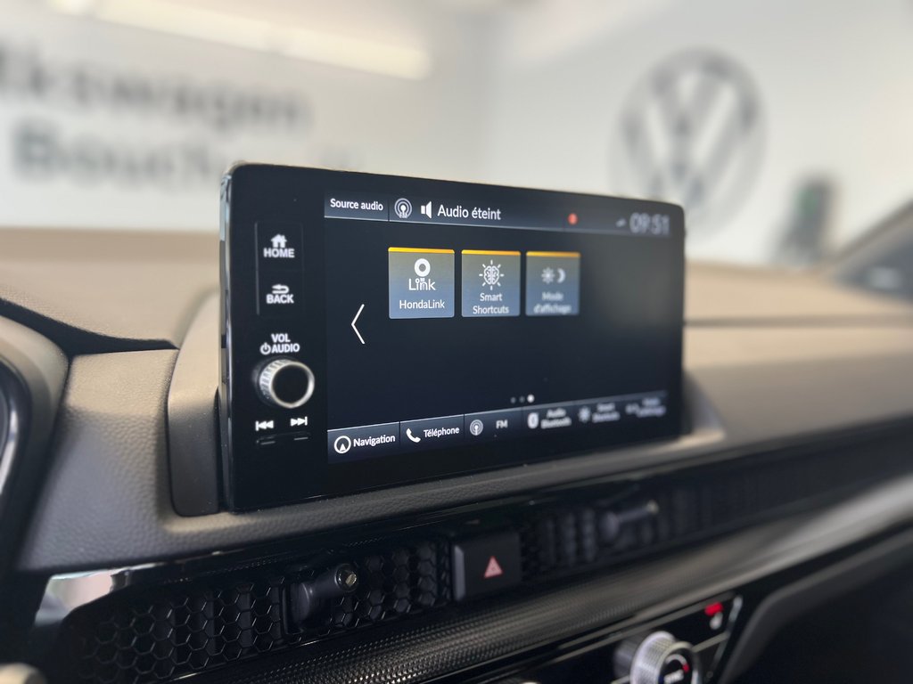 Honda CR-V Hybrid Touring 2024 à Boucherville, Québec - 23 - w1024h768px