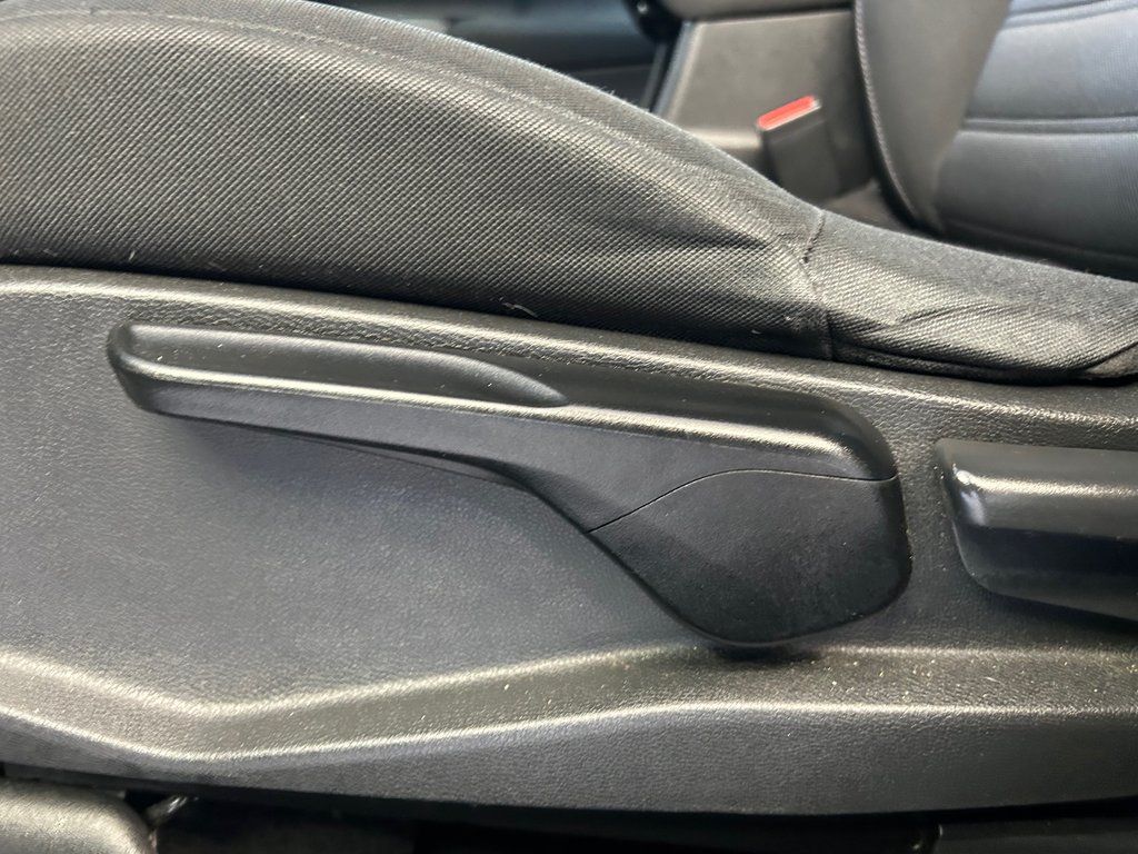 Honda CR-V LX 2019 à Boucherville, Québec - 15 - w1024h768px
