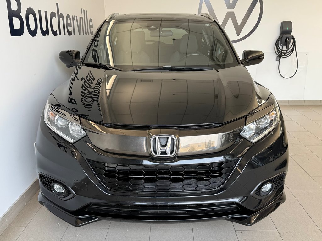 2019 Honda HR-V Sport in Boucherville, Quebec - 3 - w1024h768px