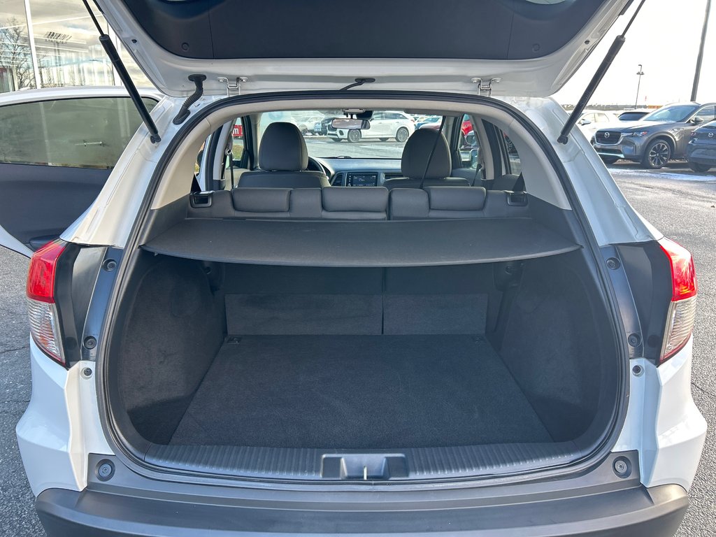 2020 Honda HR-V LX AWD SIÈGES CHAUFFANTS in Boucherville, Quebec - 13 - w1024h768px
