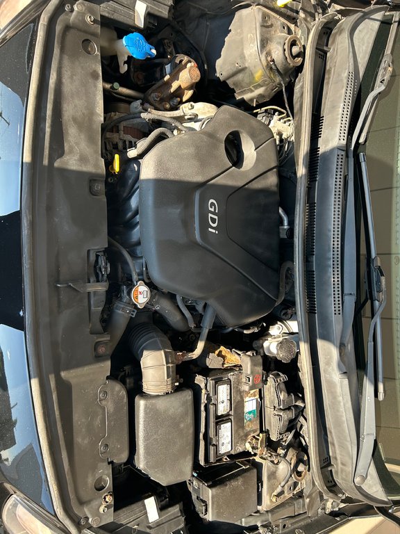 Hyundai Accent GL 2012 à Boucherville, Québec - 25 - w1024h768px
