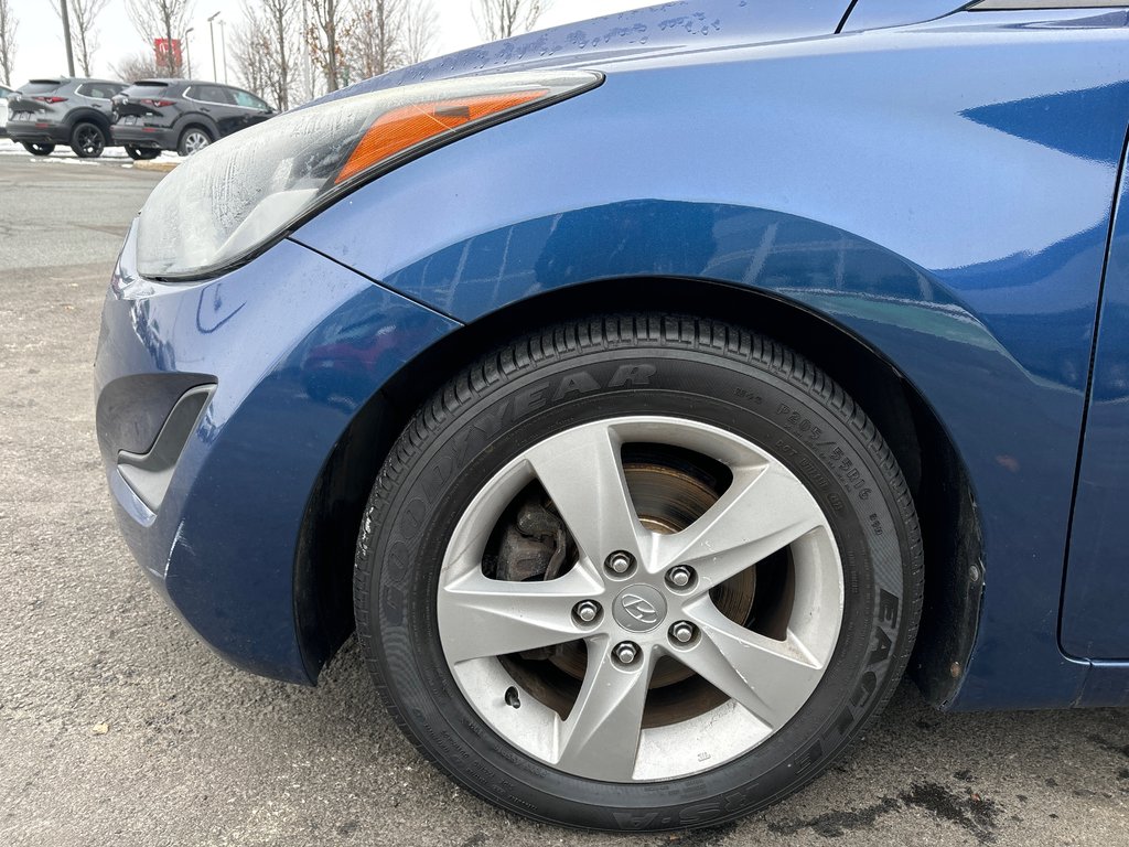 2015 Hyundai Elantra GL, AIR, SIÈGES CHAUFFANT, PNEUS HIVER INCLUS in Boucherville, Quebec - 22 - w1024h768px