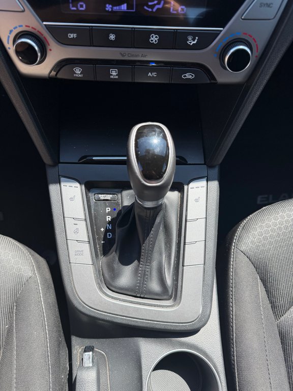 2017 Hyundai Elantra GLS AUTOMATIQUE TOIT-OUVRANT in Boucherville, Quebec - 31 - w1024h768px