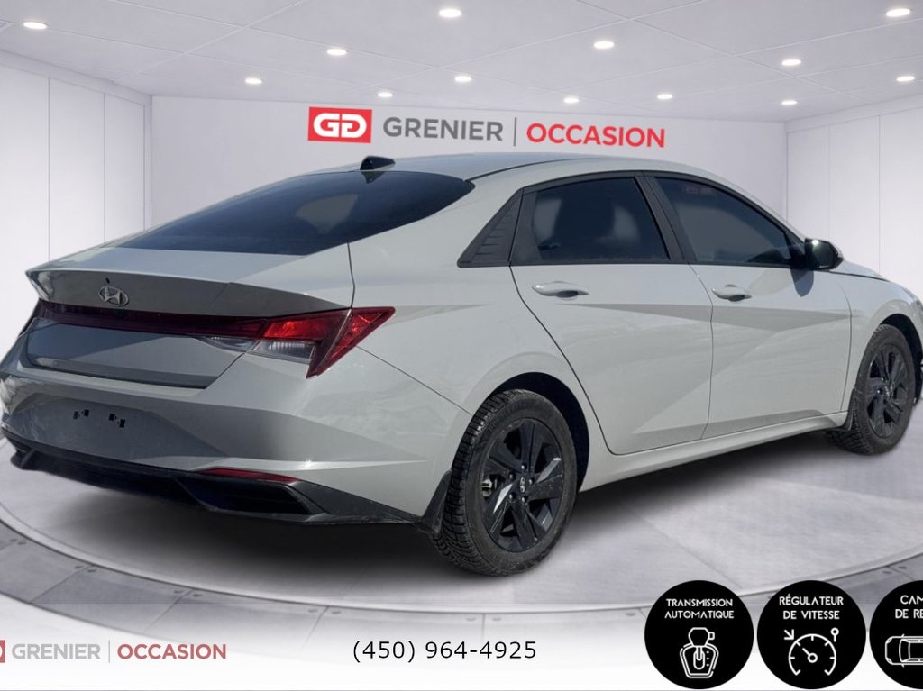 Hyundai Elantra Essential Bas Kilométrage 2022 à Terrebonne, Québec - 2 - w1024h768px