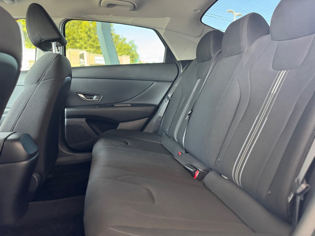 2023 Hyundai Elantra Preferred Caméra De Recul in Terrebonne, Quebec - 23 - w1024h768px