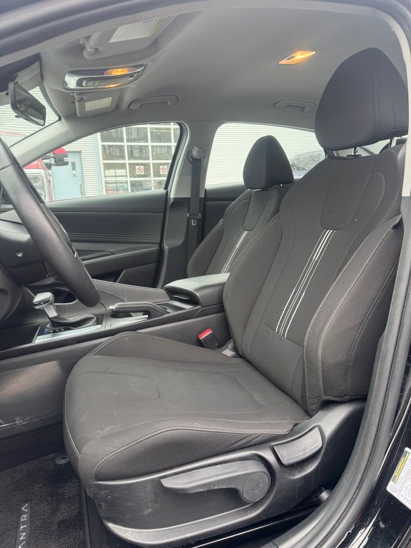 2025 Hyundai Elantra Preferred in Terrebonne, Quebec - 9 - w1024h768px