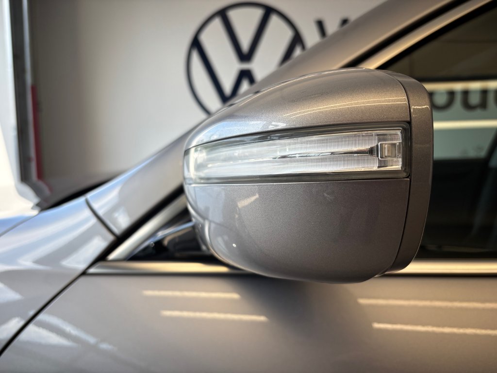 Hyundai Genesis sedan 3.8 2012 à Boucherville, Québec - 17 - w1024h768px