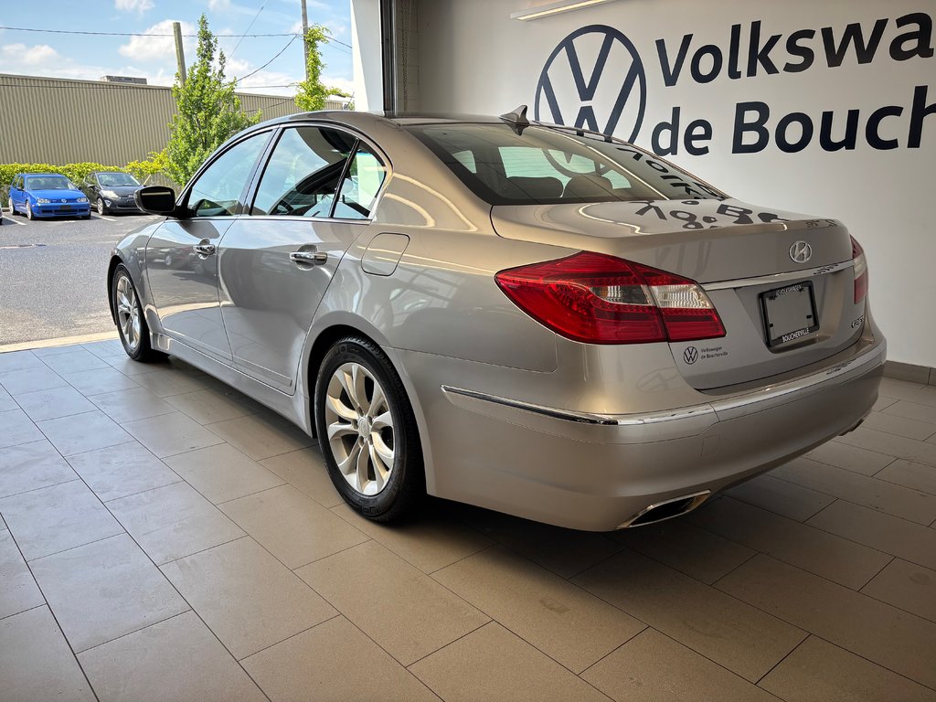 Hyundai Genesis sedan 3.8 2012 à Boucherville, Québec - 7 - w1024h768px