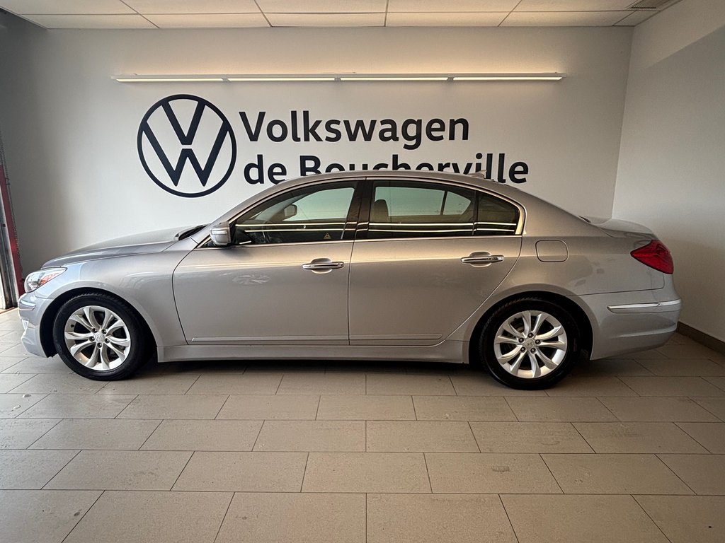 Hyundai Genesis sedan 3.8 2012 à Boucherville, Québec - 10 - w1024h768px