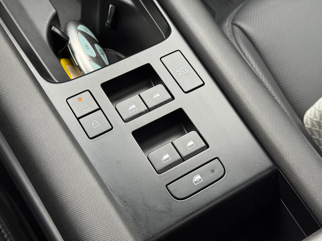 2024 Hyundai IONIQ 6 ULTIMATE Long Range AWD in Terrebonne, Quebec - 20 - w1024h768px