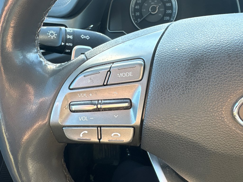 Hyundai IONIQ PREFFERRED PLUGIN HYBRID JAMAIS ACCIDENTÉ GARANTIE 2022 à Boucherville, Québec - 17 - w1024h768px