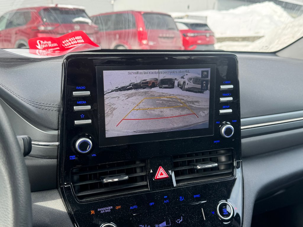 Hyundai Ioniq Plug-In Hybrid Essential Bas Kilométrage 2022 à Terrebonne, Québec - 16 - w1024h768px