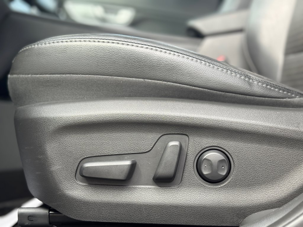 2020 Hyundai KONA ELECTRIC Ultimate Cuir Toit Ouvrant Bas Kilométrage in Terrebonne, Quebec - 9 - w1024h768px