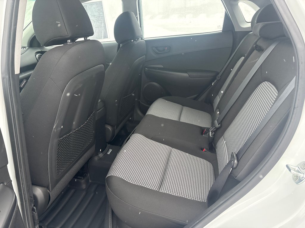 Hyundai Kona ESSENTIAL BAS KM JAMAIS ACCIDENTÉ 2018 à Boucherville, Québec - 15 - w1024h768px