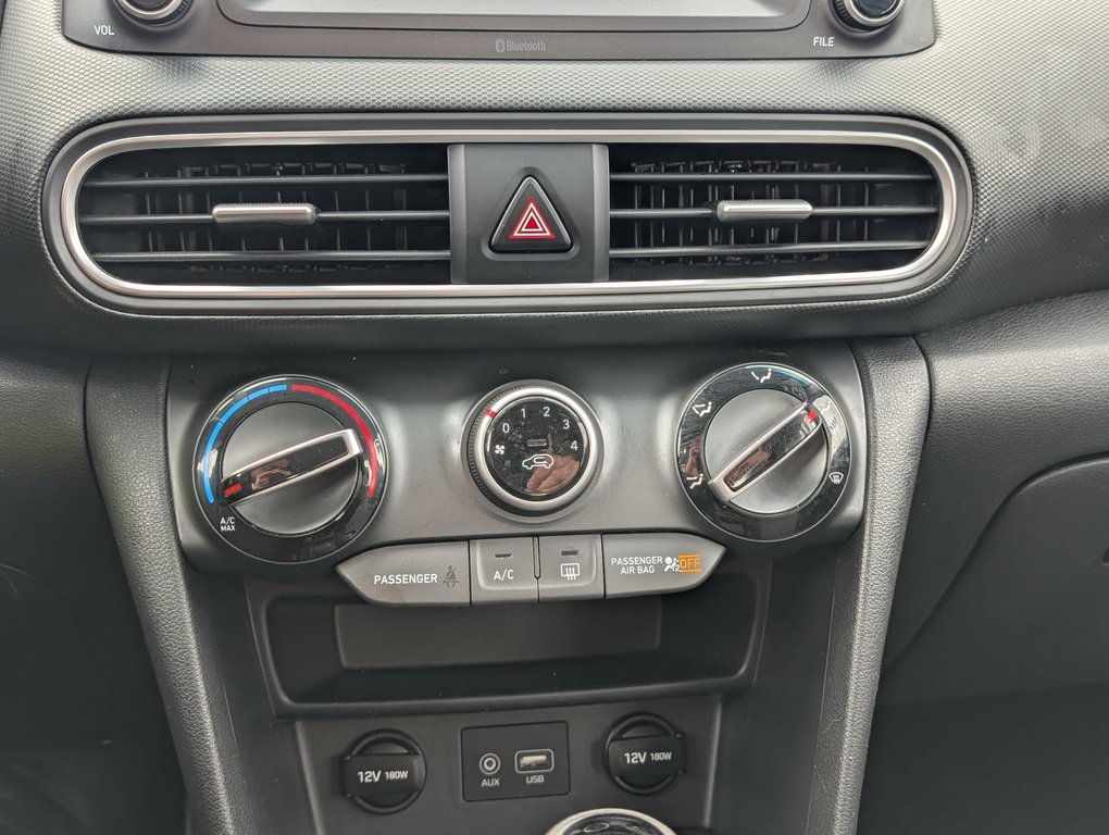 Hyundai Kona Essential, AWD, BAS KM 2018 à Boucherville, Québec - 18 - w1024h768px