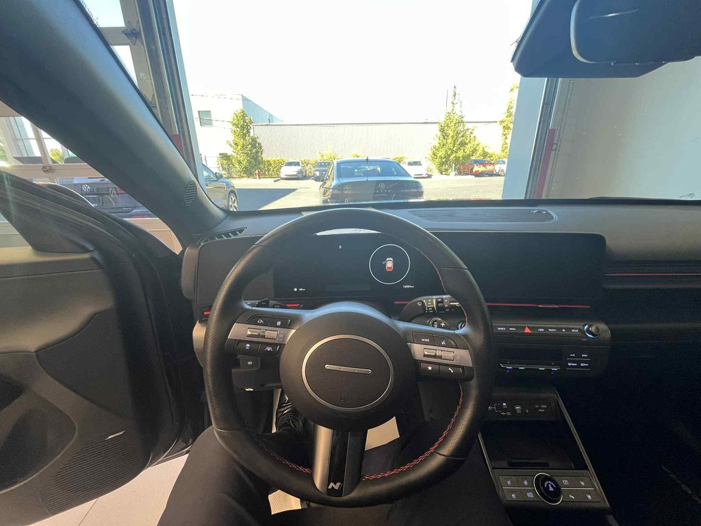 2024 Hyundai Kona N Line Ultimate in Boucherville, Quebec - 16 - w1024h768px