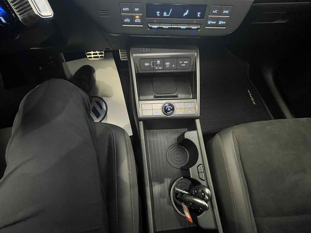 2024 Hyundai Kona N Line Ultimate in Boucherville, Quebec - 18 - w1024h768px
