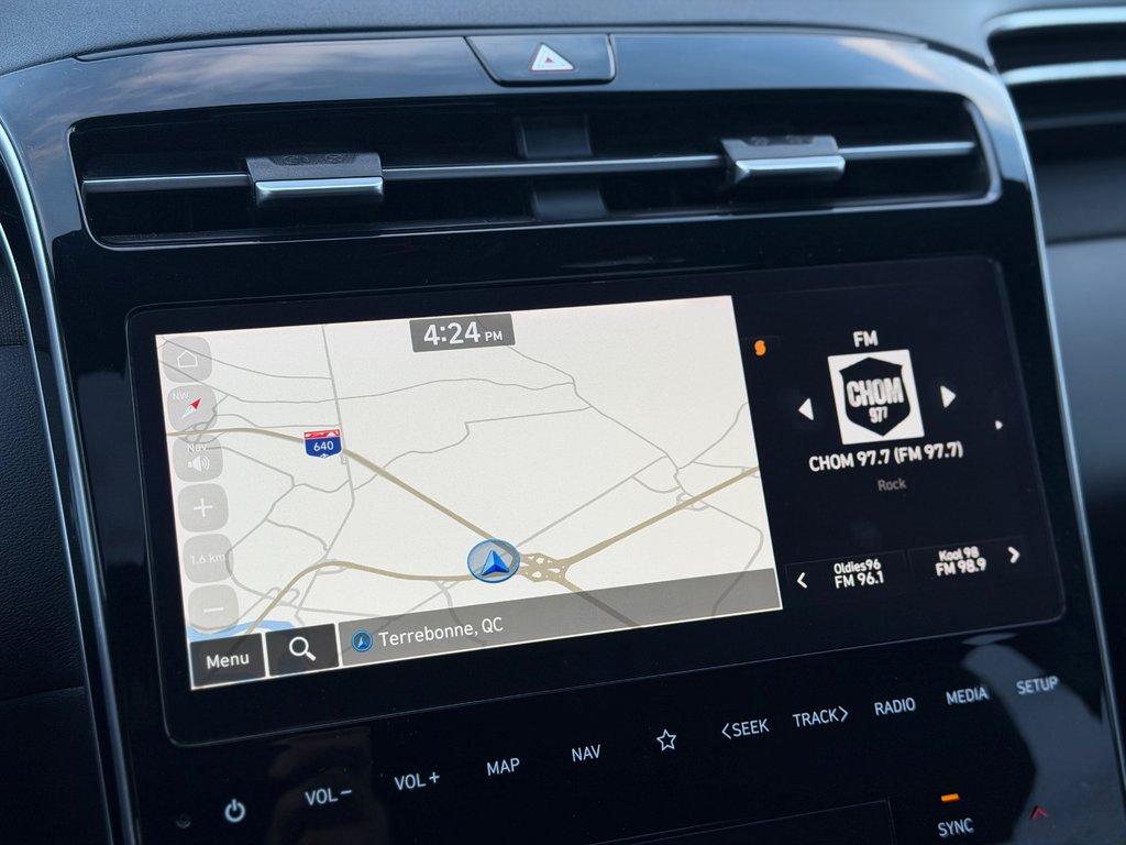 Hyundai Santa Cruz Ultimate Cuir Toit Ouvrant AWD 2023 à Terrebonne, Québec - 17 - w1024h768px