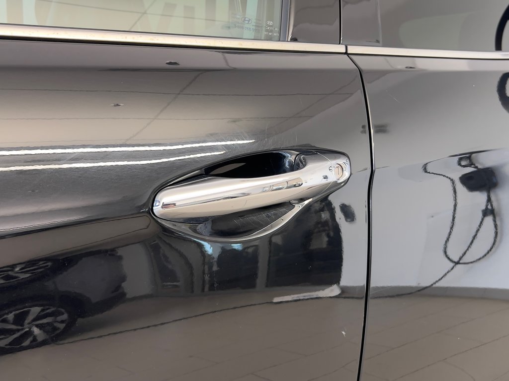 2016 Hyundai Santa Fe Sport 2.4L in Boucherville, Quebec - 7 - w1024h768px
