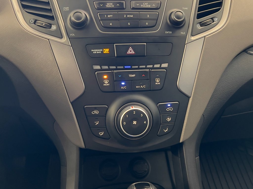 2016 Hyundai Santa Fe Sport 2.4L in Boucherville, Quebec - 16 - w1024h768px
