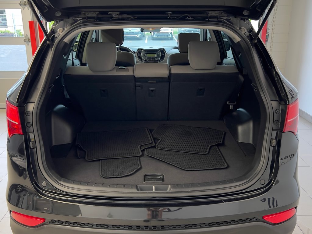 2016 Hyundai Santa Fe Sport 2.4L in Boucherville, Quebec - 30 - w1024h768px