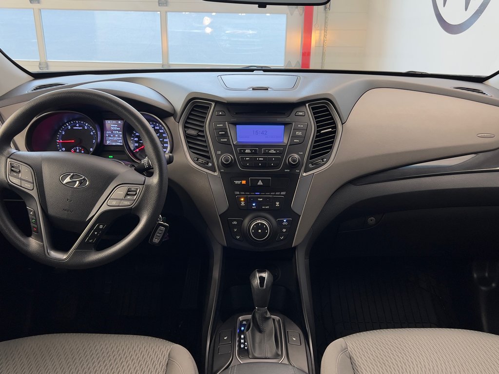 2016 Hyundai Santa Fe Sport 2.4L in Boucherville, Quebec - 19 - w1024h768px
