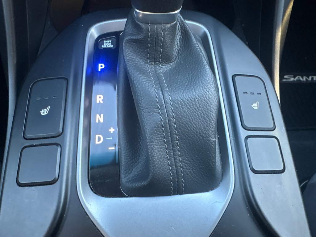 Hyundai Santa Fe Sport TRÈS BAS KM, AWD, AUBAINE 2018 à Boucherville, Québec - 22 - w1024h768px