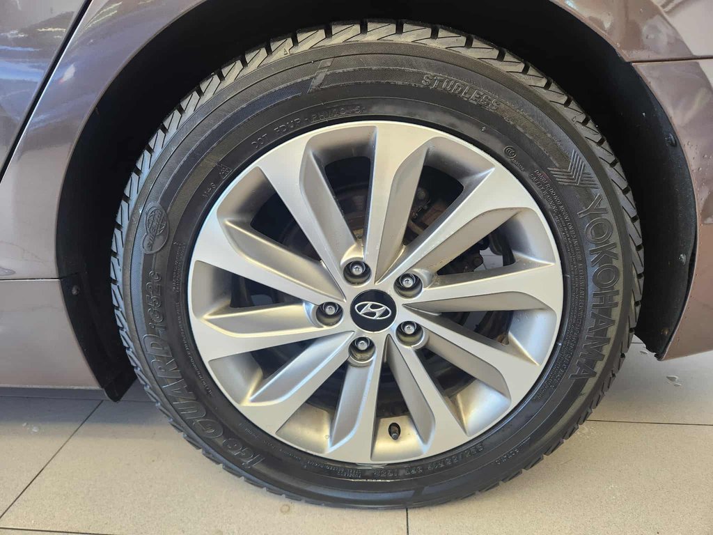 Hyundai Sonata 2.4L Sport Tech 2016 à Boucherville, Québec - 22 - w1024h768px