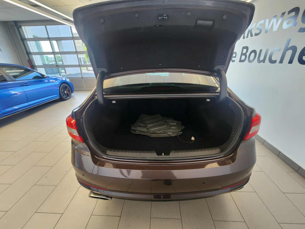 Hyundai Sonata 2.4L Sport Tech 2016 à Boucherville, Québec - 15 - w1024h768px