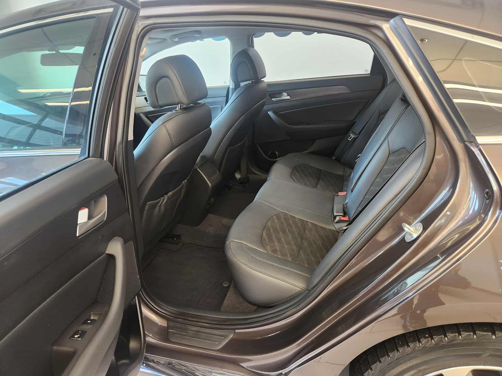 Hyundai Sonata 2.4L Sport Tech 2016 à Boucherville, Québec - 23 - w1024h768px