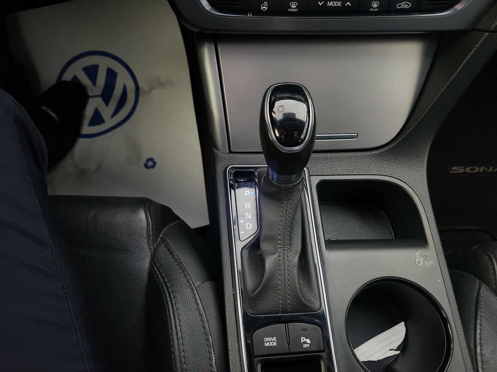 Hyundai Sonata 2.4L Sport Tech 2016 à Boucherville, Québec - 13 - w1024h768px