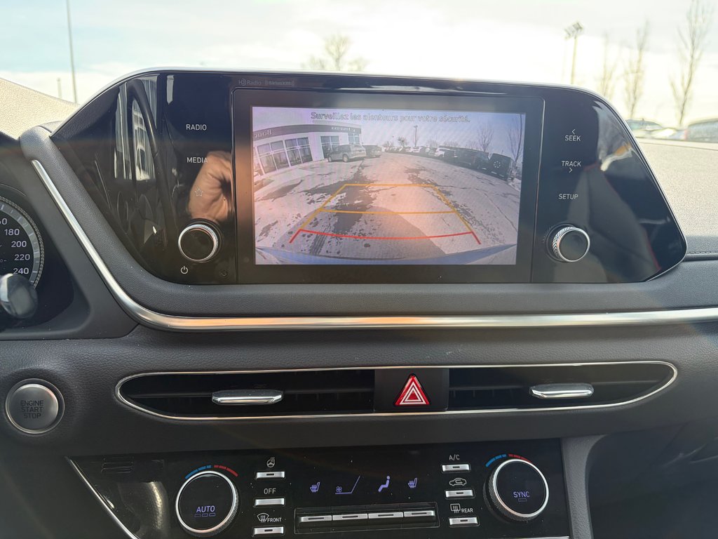 Hyundai Sonata Sport BAS KM GARANTIE JAMAIS ACCIDENTÉ TOIT CUIR 2022 à Boucherville, Québec - 17 - w1024h768px