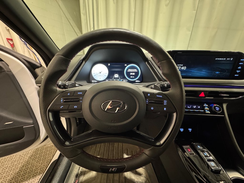 Hyundai Sonata N Line sièges et volant chauffants 2023 à Terrebonne, Québec - 11 - w1024h768px