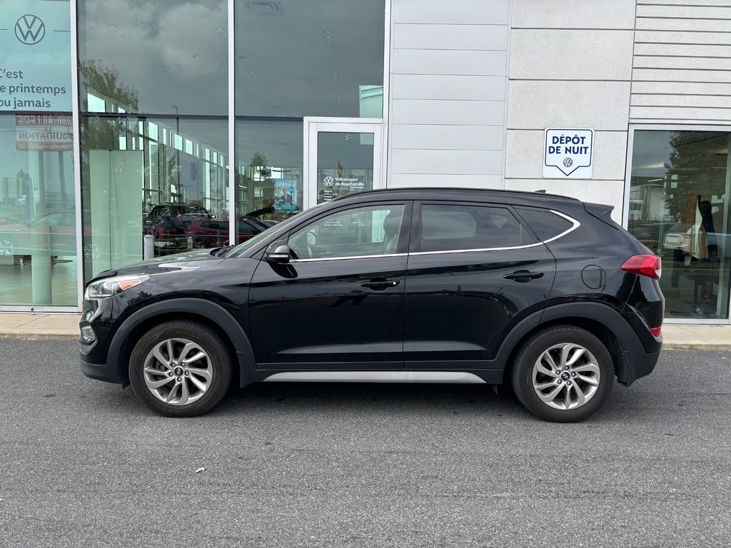 2017 Hyundai Tucson Luxury in Boucherville, Quebec - 3 - w1024h768px