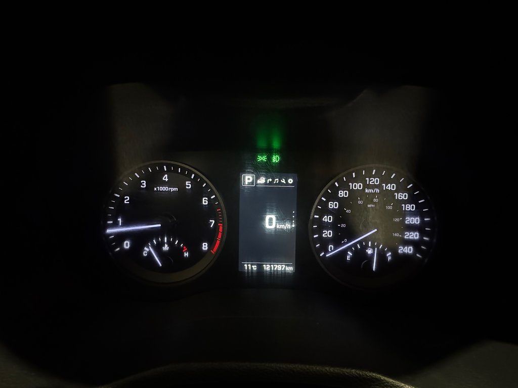 2017 Hyundai Tucson Limited Toit Panoramique Navigation AWD in Terrebonne, Quebec - 11 - w1024h768px