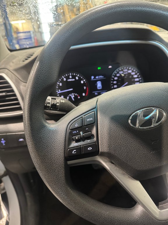 Hyundai Tucson Essential 2020 à Terrebonne, Québec - 10 - w1024h768px