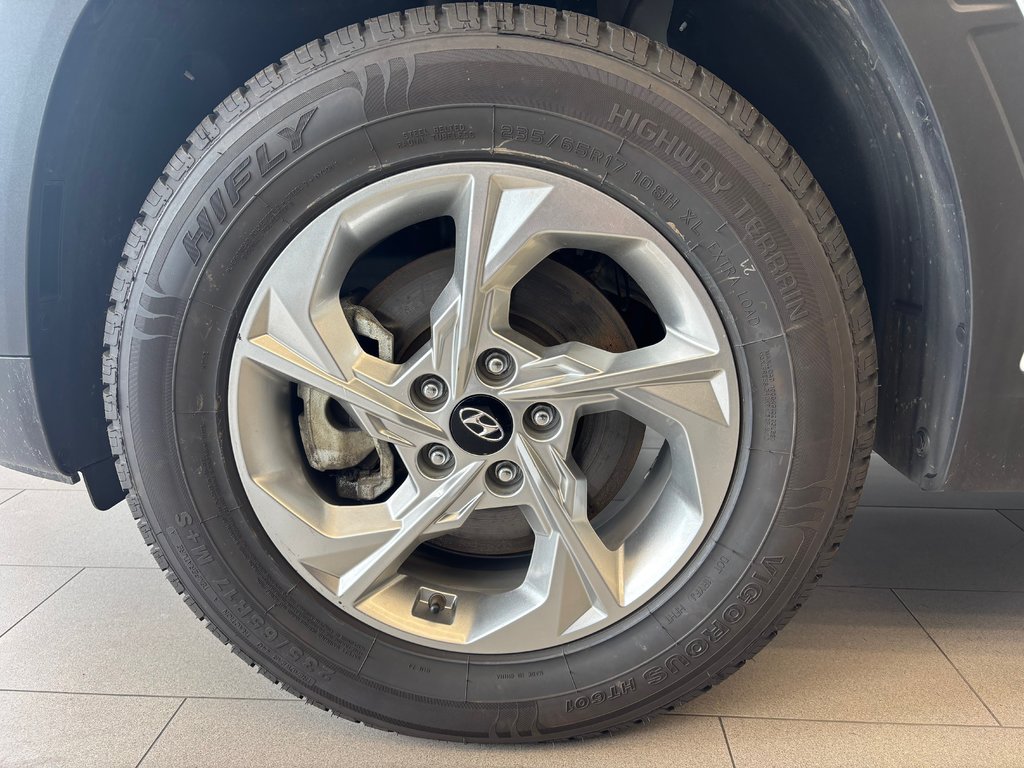 2023 Hyundai Tucson ESSENTIAL in Boucherville, Quebec - 8 - w1024h768px