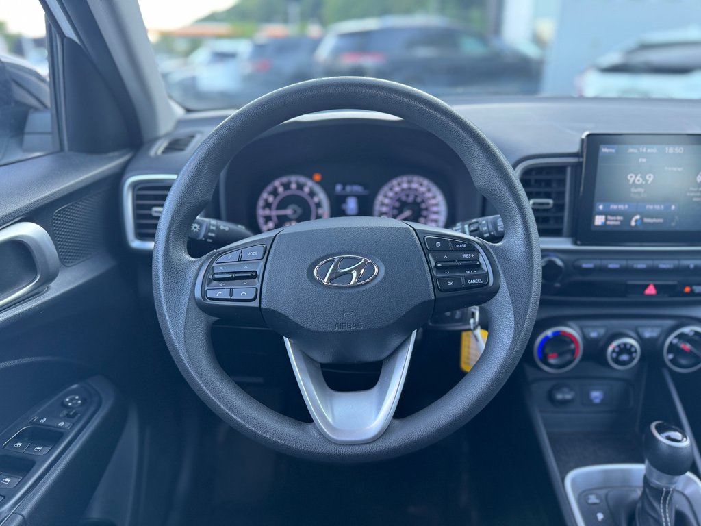 2021 Hyundai Venue Essential Régulateur de vitesse Bluetooth in Terrebonne, Quebec - 20 - w1024h768px