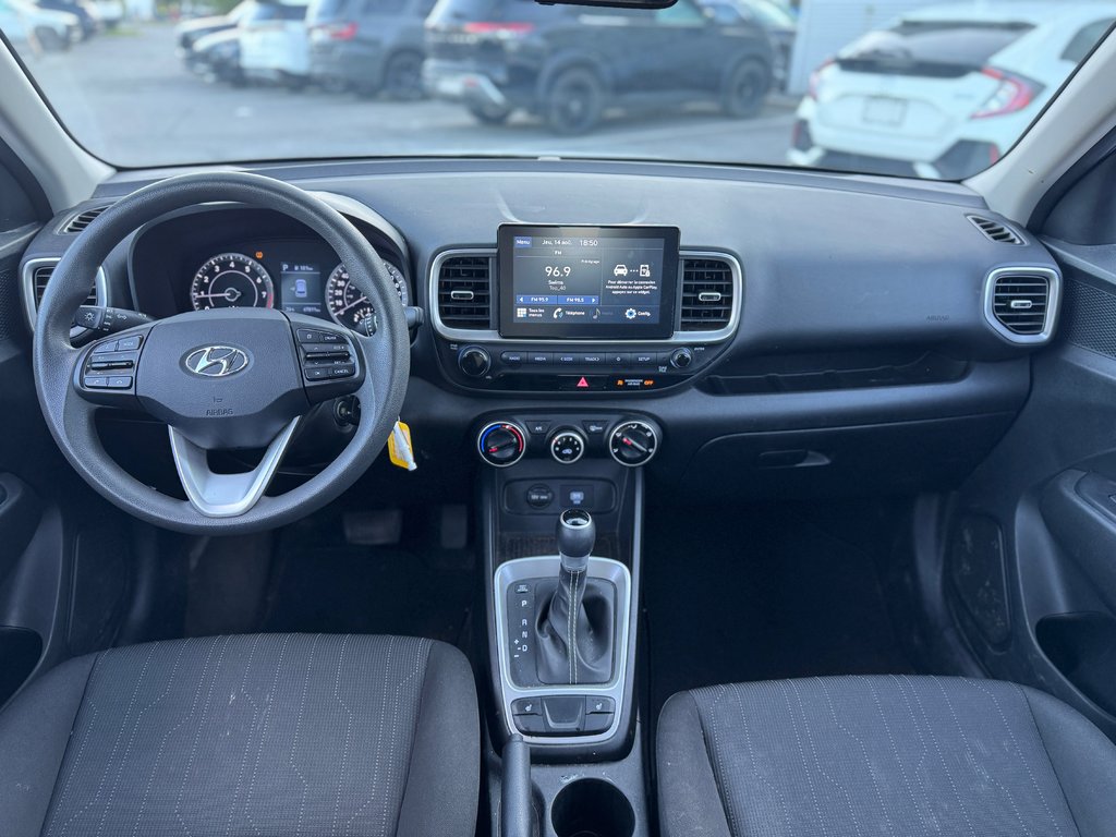 2021 Hyundai Venue Essential Régulateur de vitesse Bluetooth in Terrebonne, Quebec - 21 - w1024h768px