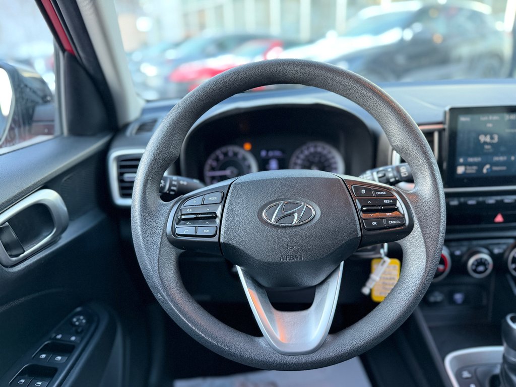 Hyundai Venue Essential Régulateur de vitesse Bluetooth 2021 à Terrebonne, Québec - 20 - w1024h768px