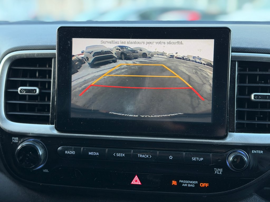 Hyundai Venue Essential Régulateur de vitesse Bluetooth 2021 à Terrebonne, Québec - 16 - w1024h768px