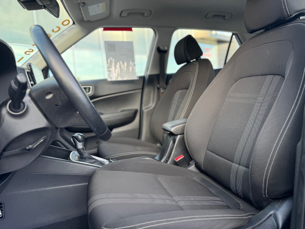 Hyundai Venue Preferred Bas Kilométrage 2022 à Terrebonne, Québec - 9 - w1024h768px