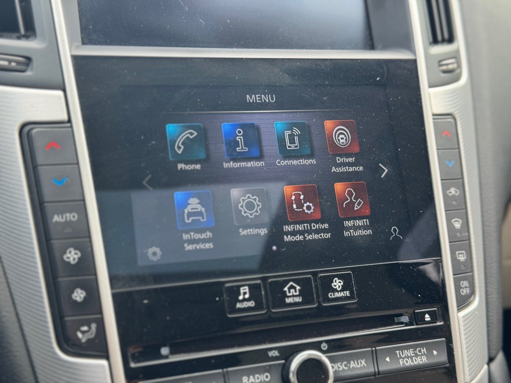 2021 Infiniti Q50 Luxe Cuir AWD Toit Ouvrant 3.0 in Terrebonne, Quebec - 20 - w1024h768px