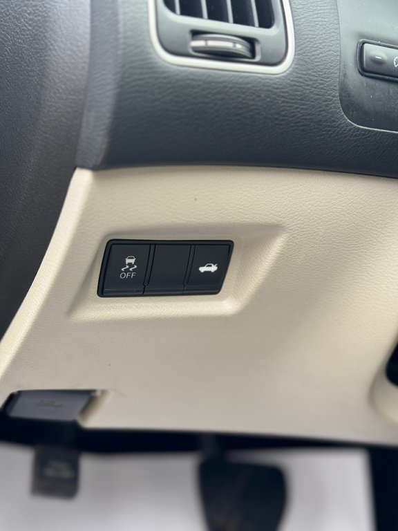 2021 Infiniti Q50 Luxe Cuir AWD Toit Ouvrant 3.0 in Terrebonne, Quebec - 12 - w1024h768px