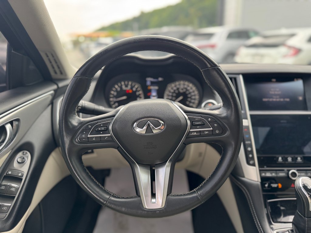 2021 Infiniti Q50 Luxe Cuir AWD Toit Ouvrant 3.0 in Terrebonne, Quebec - 23 - w1024h768px