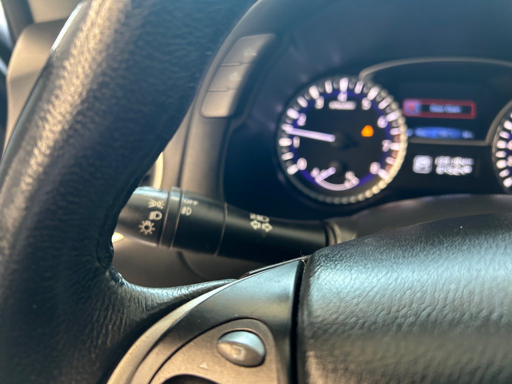 2014 Infiniti QX60 in Boucherville, Quebec - 23 - w1024h768px