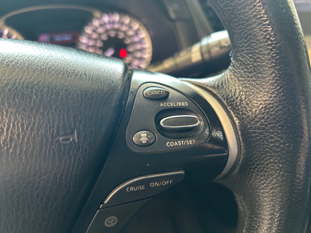 2014 Infiniti QX60 in Boucherville, Quebec - 20 - w1024h768px