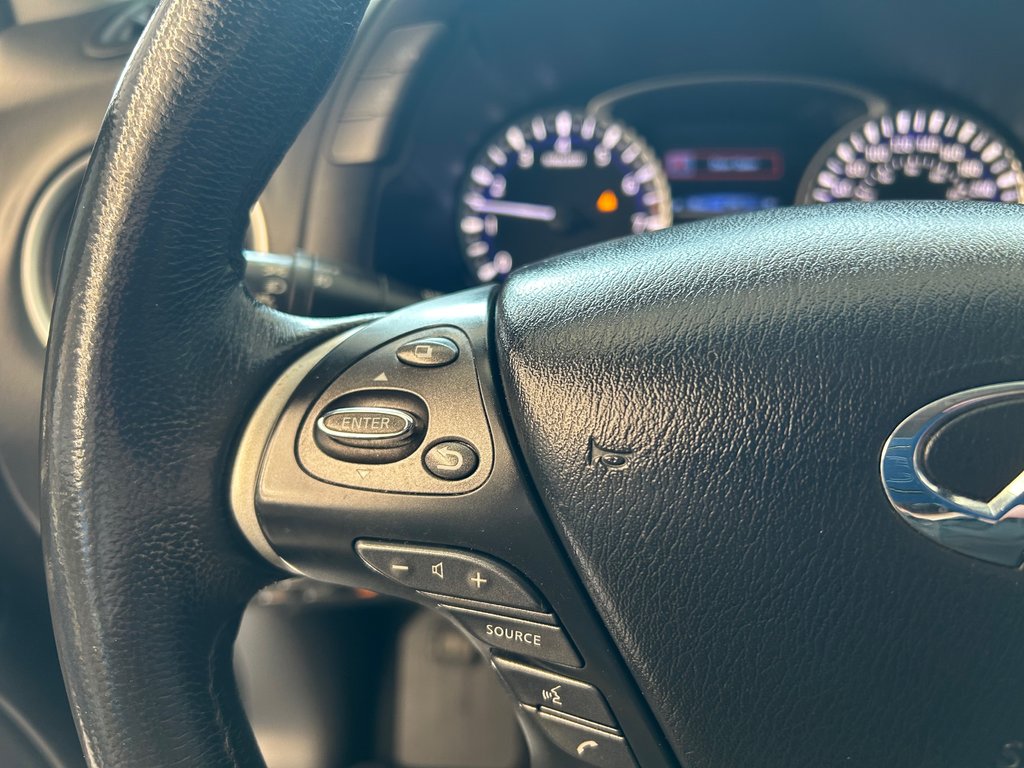2014 Infiniti QX60 in Boucherville, Quebec - 21 - w1024h768px